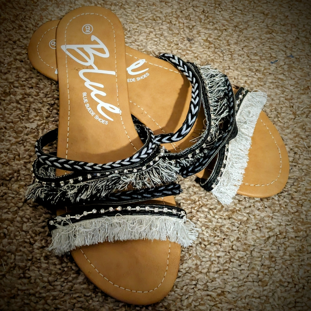 Black and White Sandals with Decorative Braided Straps